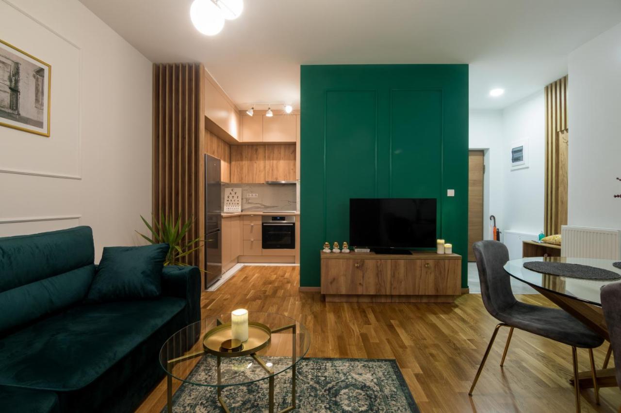 Apartman Park Биелина Екстериор снимка